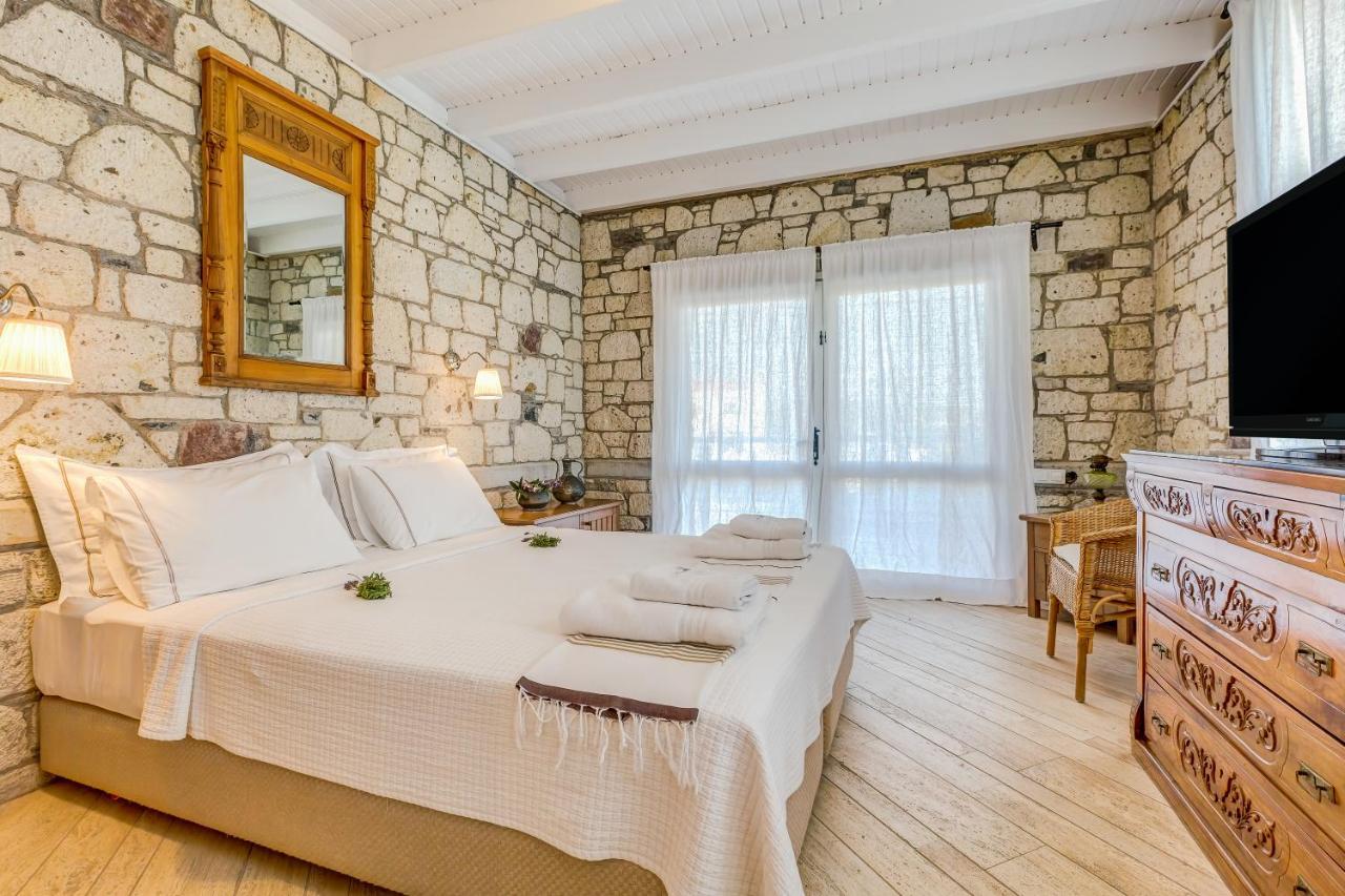 Ev Bharat Butique Hotel, Алакати Екстериор снимка